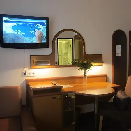 Atrium Szálloda 2*