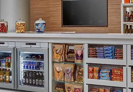 Отель Hampton By Hilton Centre Alexanderplatz 3*