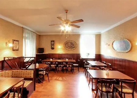Majestic 3* Berlin