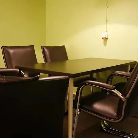 Hotel Meininger Hallesches Ufer 3*