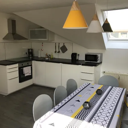 Ferienwohnung Funk Apartment *