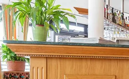 Domicil By Golden Tulip Hotel 4*