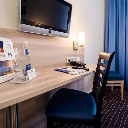 Plaza Charlottenburg 3* Berlín