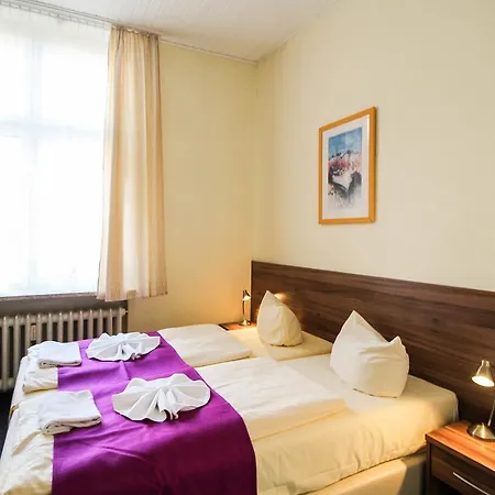 Hotelpension Margrit Guest house 2*