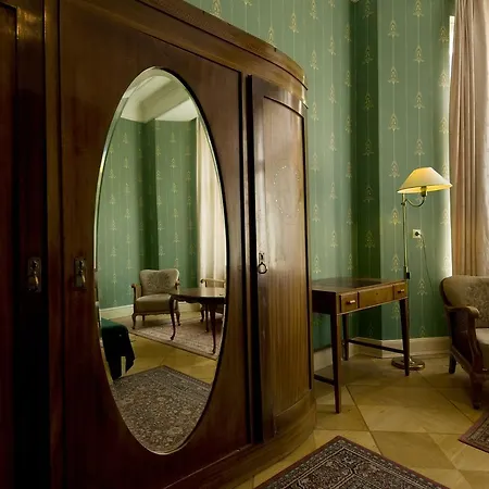 فندق Hotel-pension Funk Am Kurfuerstendamm