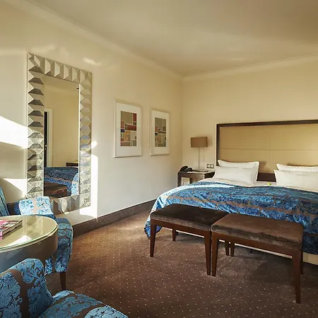 Bernstein Kastania Hotel Berlin