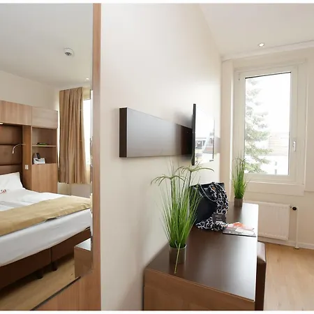 Hotel Motel Plus Berlin Berlín