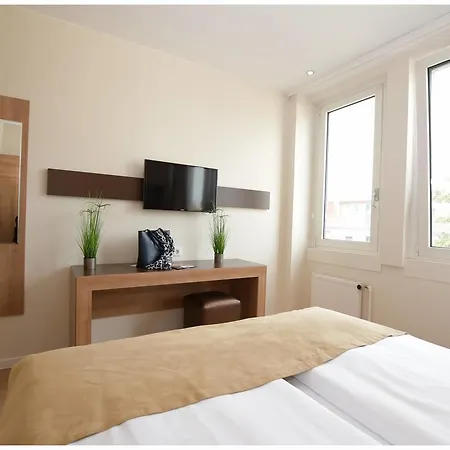 Hotel Motel Plus Berlin Berlín