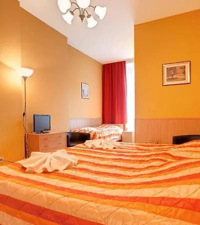 Hotel-pension Am Savignyplatz 2* Berlin