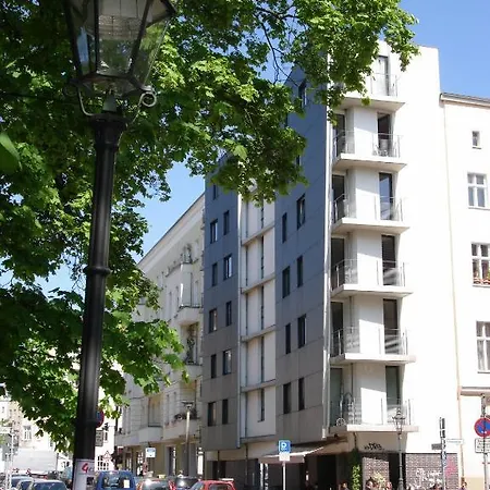 Karlito Apartmenthaus Aparthotel 3*