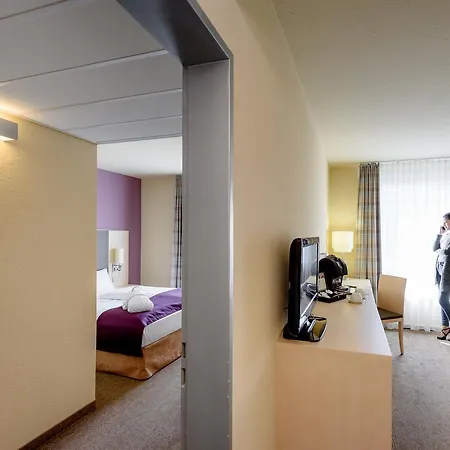 Hotel Mercure City West
