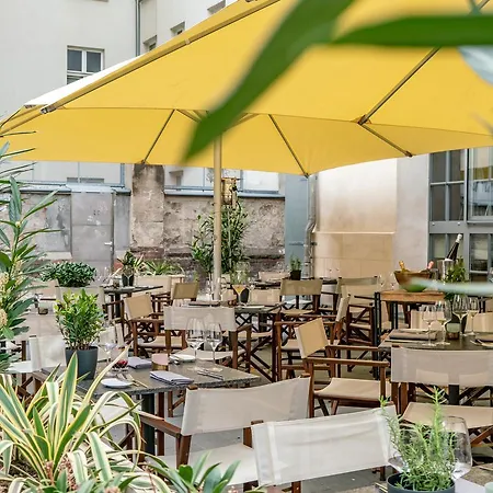 Oderberger Hotell 4*