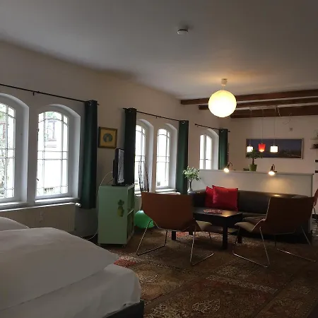 The 5 Lofts Apartment *