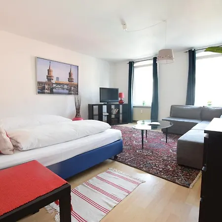 The 5 Lofts Apartment *