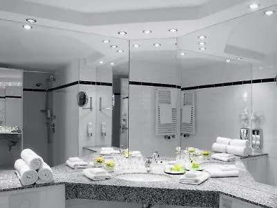 Hotel Holiday City Center East Prenzlauer Berg By Ihg 4*