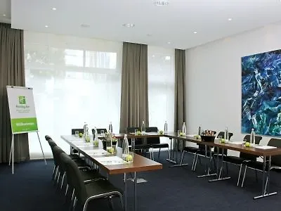 Holiday City Center East Prenzlauer Berg By Ihg Hotel