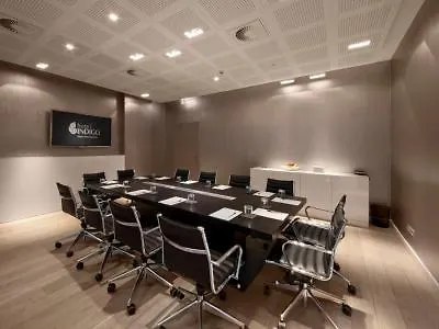 Indigo Berlin-alexanderplatz, An Ihg Hotel 4*