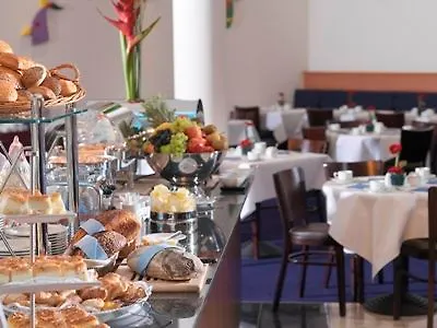 Hotel Holiday City Center East Prenzlauer Berg By Ihg 4*