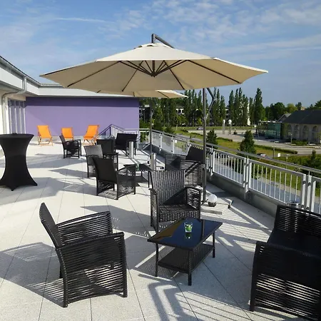 Adapt - Adlershof 4* Berlin