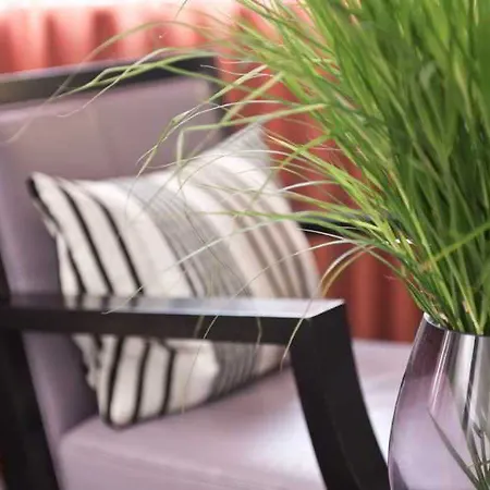 Aparthotel Adina Checkpoint Charlie