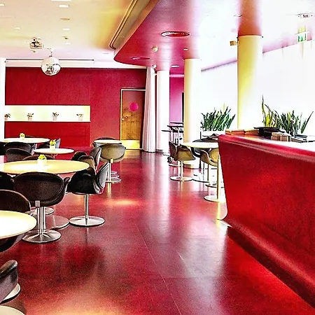 Q! Hotel 4*