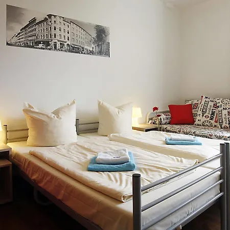 Happy Bed Hostal *