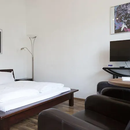 B! Apartment *