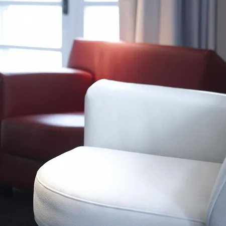 Hotel New 4*