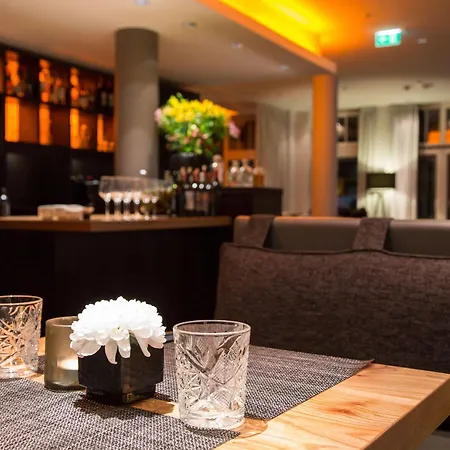 Hotel New 4*
