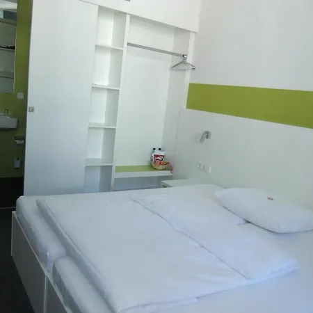 Hotel Mk 2*