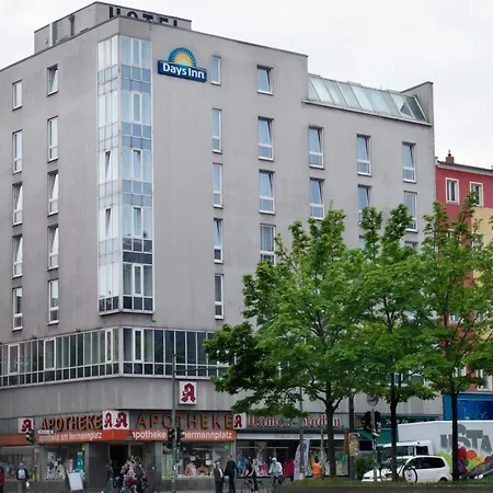 Vandrarhem Grand Urban