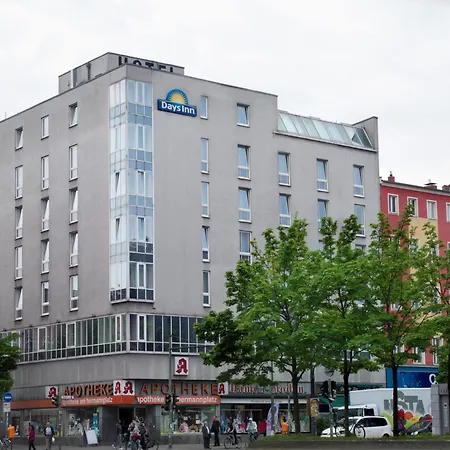 Grand Urban