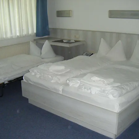 Central-hotel Tegel Берлин