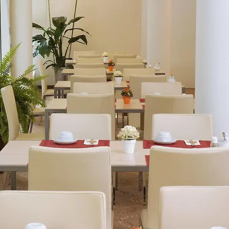 Hotel Berlin-mitte 3*