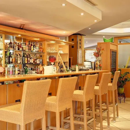 Hotel Abacus Tierpark