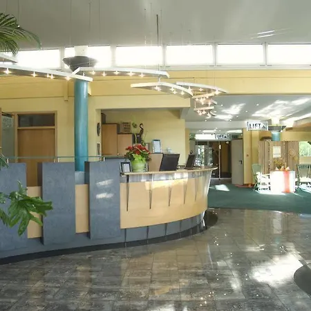 Abacus Tierpark 4* برلين