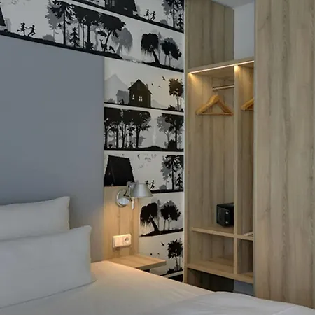 Grimm's Potsdamer Platz Hotel