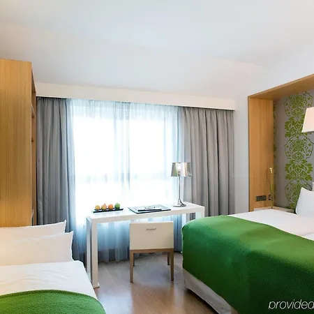Nh Potsdamer Platz Hotel