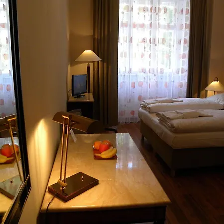 Hotel-pension Michele 베를린
