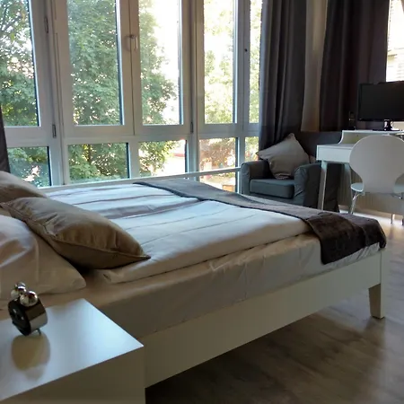 Midi Parkhotel Mitte Guest house 3*