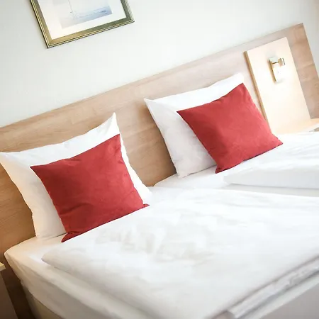 Tryp By Wyndham Am Ku'damm Hotel 3*