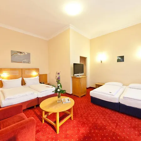 Novum Gates Charlottenburg 3*
