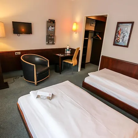 Sorat Hotel