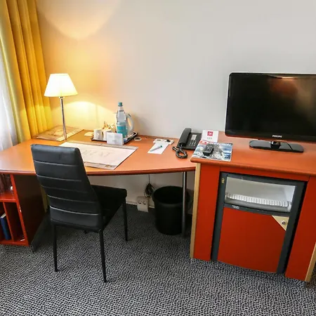 Sorat Hotel