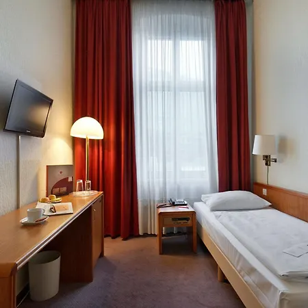 Acom-hotel Kurfuerstendamm 3*