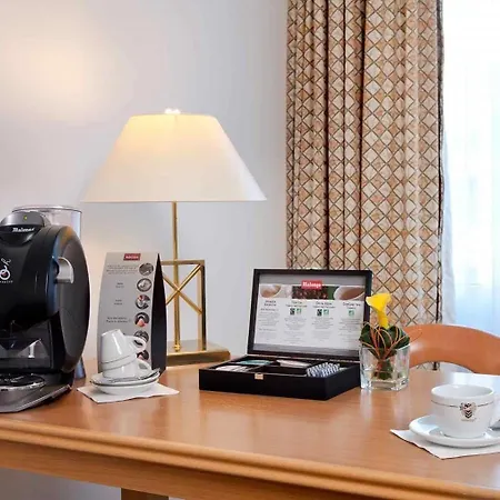 Mercure Tempelhof Hotel 4*