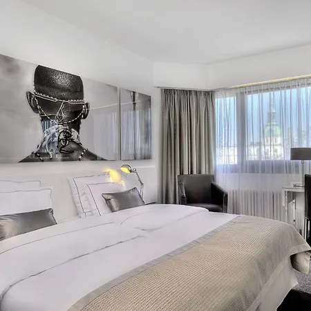 Hotel Wyndham Excelsior 4*