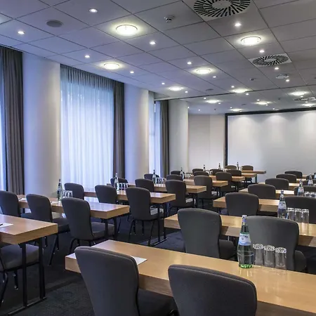 Wyndham Excelsior Hotel 4*