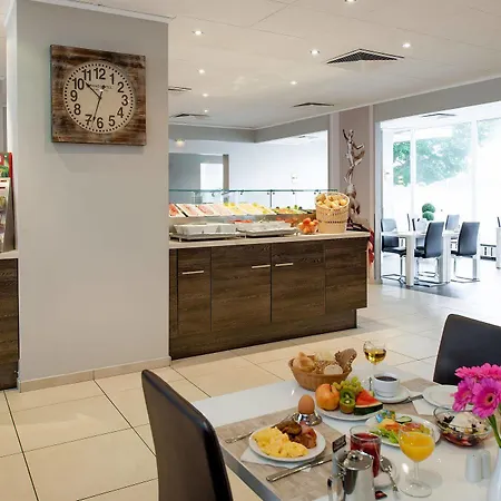Mercure Alexanderplatz Hotel 3*