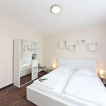 Yggotel Spurv Berlin